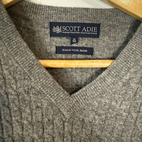 Heather Gray V-Neck Sweater with Timeless Style - Picture 2 of 3